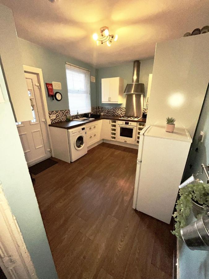 Rooms Anfield- 5 Mins From Lfc Liverpool Extérieur photo